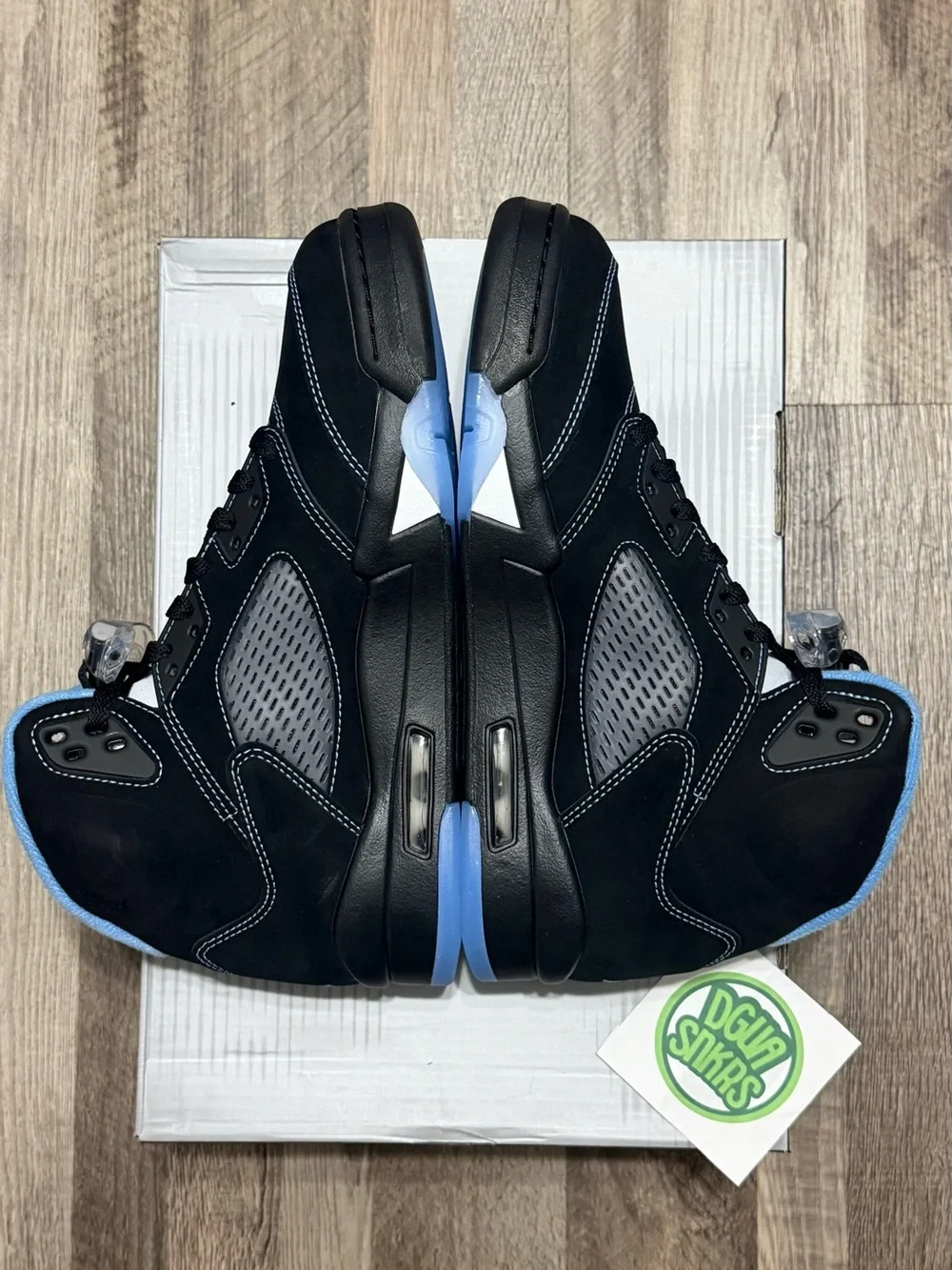 Jordan 5 Black Metallic UNC